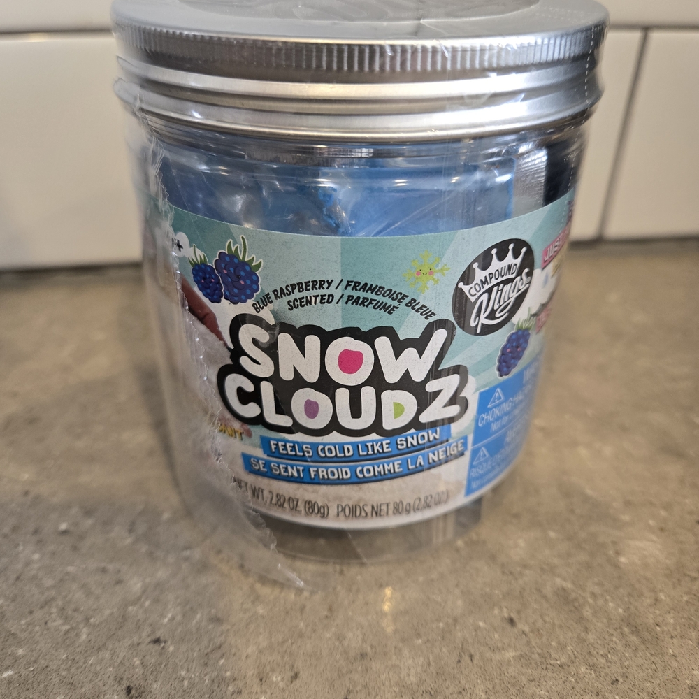 New Compound Kings Faux Snow Cloudz Blue Raspberry Scent Sensory Tool Toy 2.82oz